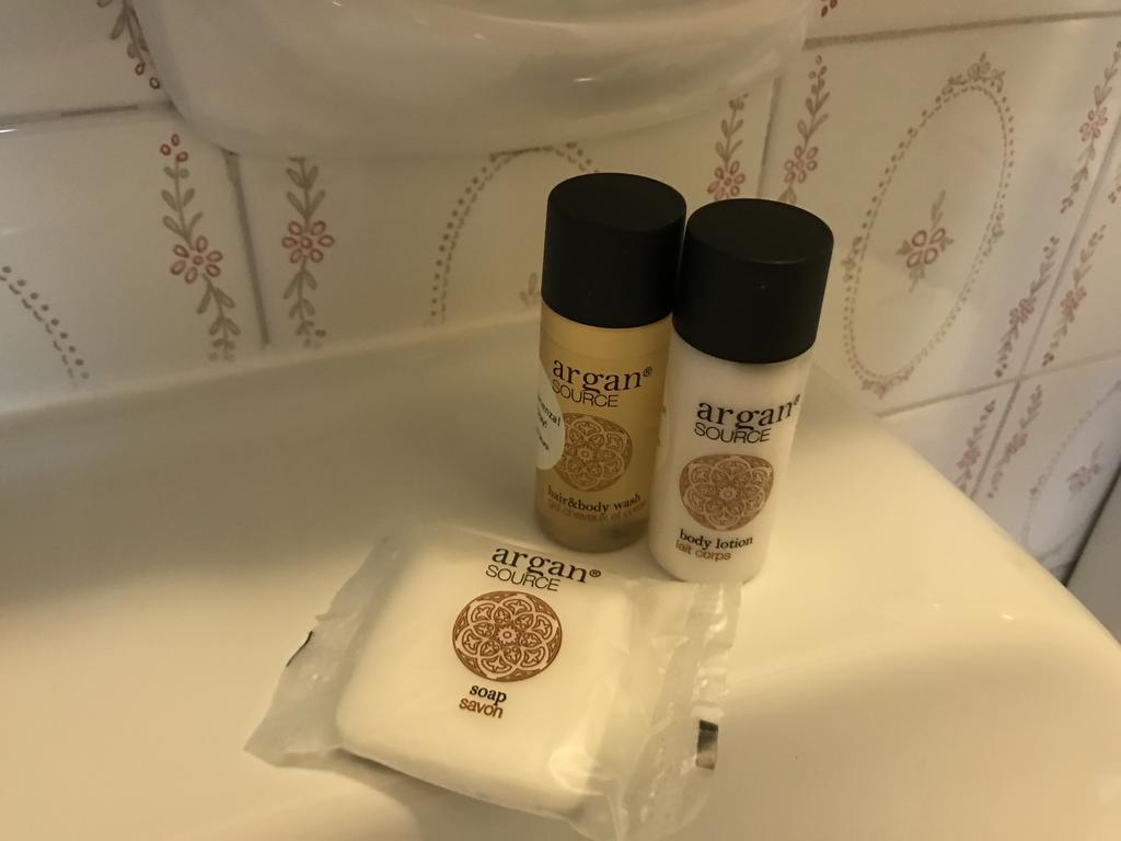 Grand Hotel Ala Di Stura מראה חיצוני תמונה
